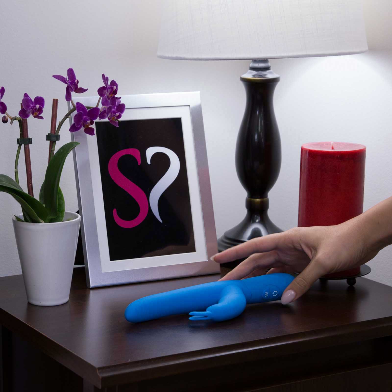 Posh 10 Function Bounding Bunny Vibrator - Image 3